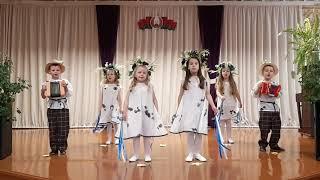 Песня «Беларусь - мой дом», слова и музыка: Ирина Бейня, в исполнении воспитанников старшей группы.