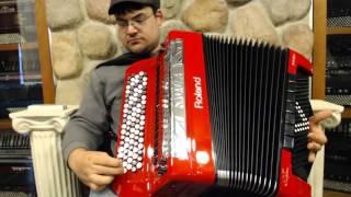 2000 - Red Roland FR-8XB-RD Digital Chromatic Button Accordion 120 $3995