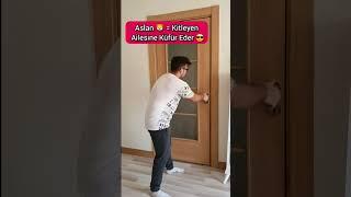 Ailesi Odaya Kitleyince Burçların Tepkileri ? #shorts #keşfet #burçlar #comedy