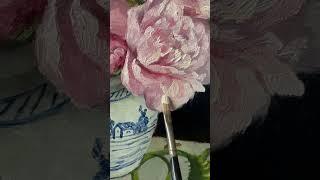 Painting peony petals. Love creating beauty. #Elizabethfloydart #oilpainting #peonypainting