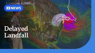 Cyclone Alfred’s delayed landfall to prolong dangerous conditions | ABC NEWS