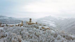 #23 First snow & hedge planting - Slow living on our Italian farmstead