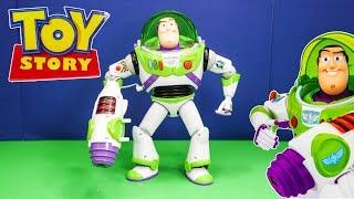 Opening the Toy Story Buzz Lightyear Action Figure