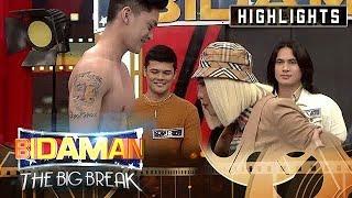 Jervy delos Reyes shows off his abs | It's Showtime BidaMan