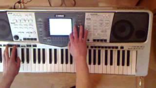 Shakira - Waka Waka |COVER| YAMAHA PSR 2000 ; )