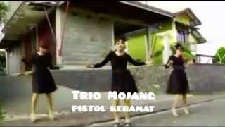 PISTOL KERAMAT by Trio Mojang. Official Music Video