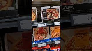 What's New IN Middle of lidl this week pizza's collection