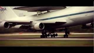 Space Shuttle Discovery - Close Up Landing (Full Length)