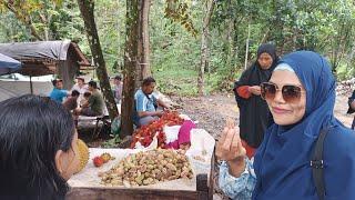 taman wisata bunut ngengkang lombok barat.