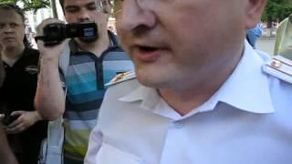 Полковник полиции  нарушает закон(12.06.12 Краснодар)