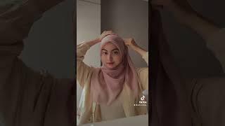 Tutorial hijab segi tiga menutup dada tetap stylish hope you like it, ukhtieeees