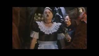 Hitler kriegt eine Ananas in den Arsch geschoben! - Little Nicky: Satan Junior