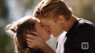 Piper and Cassius first kiss scene ep 7875