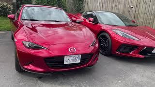 Side by Side comparison Mazda Soul Red versus C8 Red Mist Corvette