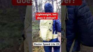 Meet the Deuter Speed Lite 25 – your ultimate lightweight companion!