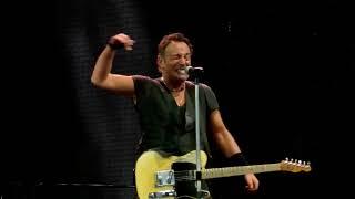 Bruce Springsteen - Twist & Shout + Thunder Road (Madrid 2016 Multicam)