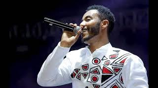 Andualem Gosa DAMMEETOO new Ethiopian Oromo music 2024.                                   Vieaw 230k