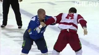 Бой КХЛ: Мирасти VS Гиллис / KHL Fight: Mirasty VS Gillies