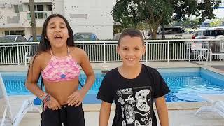 DESAFIO DA PISCINA COM MEU PRIMO! QUEM ERRAR CAÍ NA PISCINA