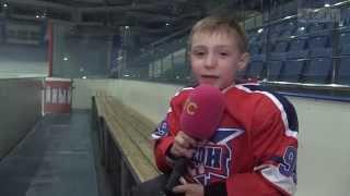 Молодёжка: Антипов учит брата кататься на коньках