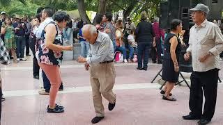 El es DON JUANITO   (PLAZA DE ARMAS DE TORREON, COAHUILA)