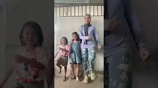  tante vs ponakan vs anak #konawe #shortvideo #reels #dancetiktok #hardianfamily #funny