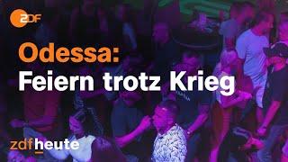 Pause von Putins Krieg: Wie die Ukrainer in Odessa Urlaub machen | auslandsjournal