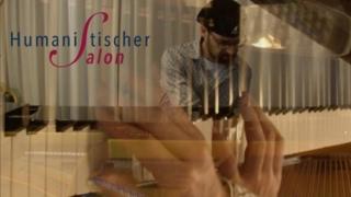 Claus Gebert am Flügel beim Humanistischen Salon Nürnberg • Einblick ins musikalische Rahmenprogramm