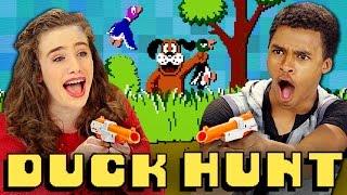 DUCK HUNT (NES) (Teens React: Retro Gaming)