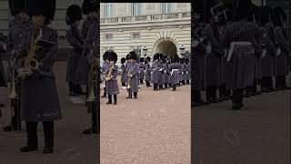 #kingsguard #royalguards #kingslifeguard #horse #britishkingsguard #royal #uk #London #thekingsguard