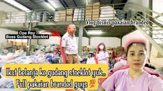 Ikut momy belanja ke salah satu gudang stocklot yuk, full pakaian branded sisa export 