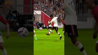 Awesome Football Net-buster Finish | Epic Two-Player Synergy Rashford and Fernandes #efootball