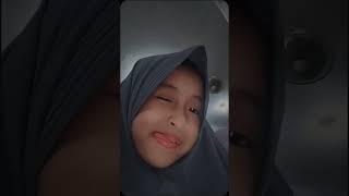 Foto ku cantikan gak pake jilbab apa pake jilbab nih 