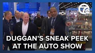 Mayor Duggan gets first look at North American International Auto Show