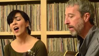 E-R Sessions: Lisa Valentine - Burn Like the Sun