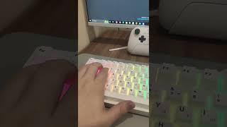 Red square keyrox tkl classic (gateron yellow)