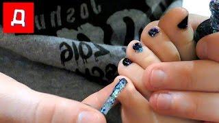 Педикюр в Домашних Условиях Своими Руками Сестра Красит Даше Ногти Getting Nails Done at Home