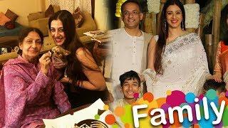 Actress Tabu Family Photos With Parents, Sister and Boyfriend