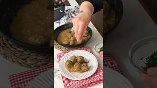 Albóndigas con salsa de almendras