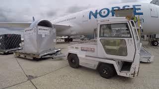 Ramp Agent POV 787-9 Load p and pushback