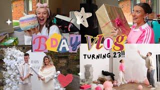 OPENING PRESENTS, BAKING A CAKE & MY BESTIES GENDER REVEAL!