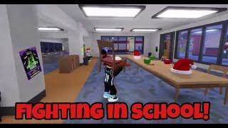 They SLAMMED ME! | Fighting In School (Roblox)! | LIL ROB TV