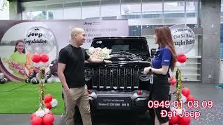 Bàn giao xe Jeep Wrangler Rubicon đến gia đình Hot Tiktoker Lê Chí Linh | 0949010809 Đạt Jeep