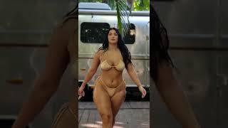 hot bikini girl showing boobs #shortsvideo #hips #biknifashion #shortfeed #bikini #shorts #hotgirl