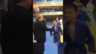 Vladimir Putin teaches a kid Judo #shorts #shortsfeed #vladimirputin #putin #judo #ufc #mma #viral