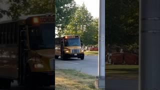 Школьный автобус в США / USA School Bus