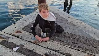 AUSTRALIA VLOG: Aussie Boy Likes to Fish!