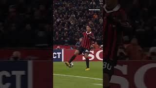 Gaucho  #ronaldinho #gaucho #milan #milano #acmilan #skills #viral