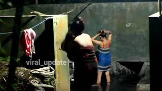 pr4nk pocong || wanita lagi mandi diganggu pocong #viral #shorts