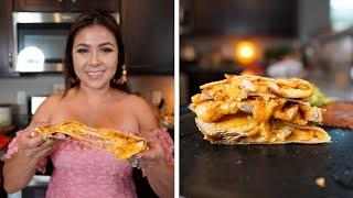 HOW TO MAKE THE BEST CHICKEN QUESADILLA